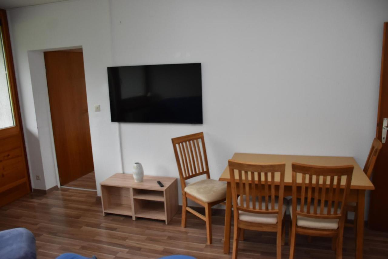 Apartement Karen Top 35 - By Four Seasons Apartments คาพรูน ภายนอก รูปภาพ